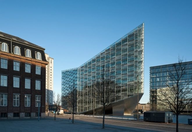 The Crystal, Schmidt Hammer Lassen, crystalline facade, energy efficient design, copenhagen, eco office