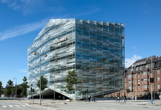 The Crystal, Schmidt Hammer Lassen, crystalline facade, energy efficient design, copenhagen, eco office
