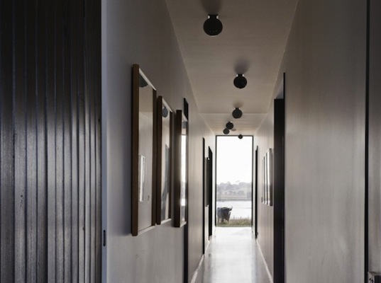 energy efficiency, green design, sustainable design, eco design, Australia, passive design, glazing, solar gain, bucolic landscape, origami-shaped