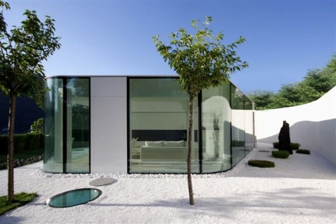 lake Como, Lake Lugano, JM Architects, underground homes, underground architecture, lake architecture, italian architecture, hillside architecture, italian villas, green architecture, geothermal power, green roof, lowe windows