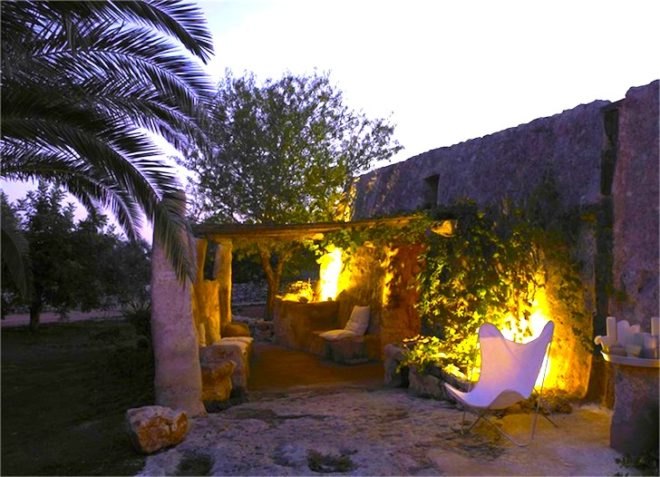 lime mortar, luca zanaroli, Italy, local materials, natural materials, green design, sustainable design, eco-design, Countryside Salento, Morciano di Leuca, natural lighting, natural ventilation, minimalist
