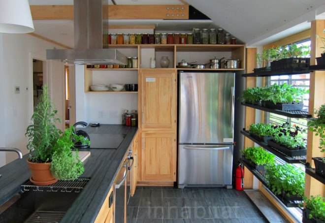 middlebury college, solar decathlon, 2011 solar decathlon, self-reliance house, middlebury college self-reliance, solar power, local materials, vermont materials, middlebury college solar decathlon, self reliance solar decathlon, solar power home