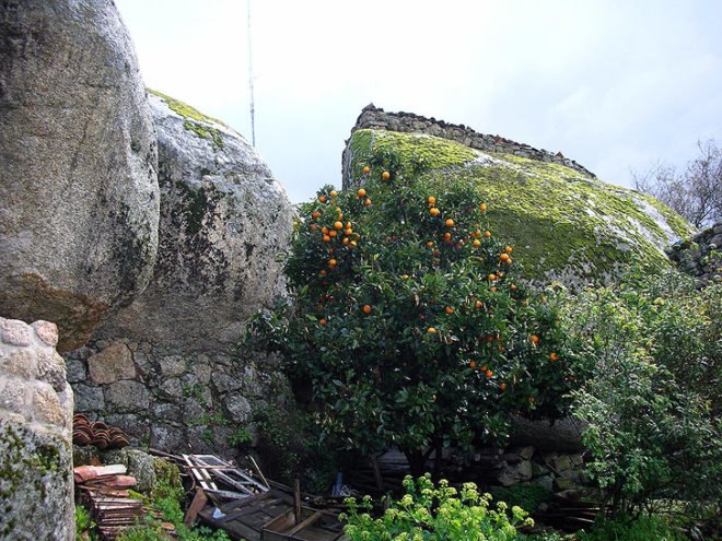 green design, eco design, sustainable design, Monsanto, Lusitanian, Portugal, mountain village, Manueline doors, historic village, Serra da Estrela