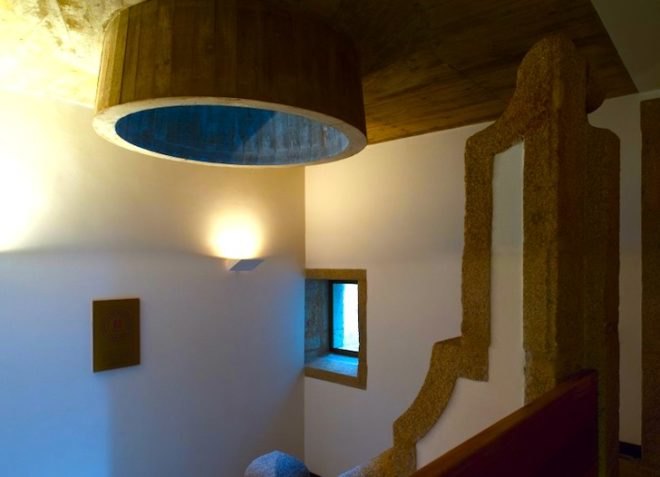 adaptive reuse, creative reuse, recycled materials, Portugal, Solar S. Roque Gallery, Manuel Maia Gomes, green design, sustainable design, eco-design, eco-architecture, sustainable reuse, renovation