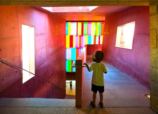 adaptive reuse, creative reuse, recycled materials, Portugal, Solar S. Roque Gallery, Manuel Maia Gomes, green design, sustainable design, eco-design, eco-architecture, sustainable reuse, renovation