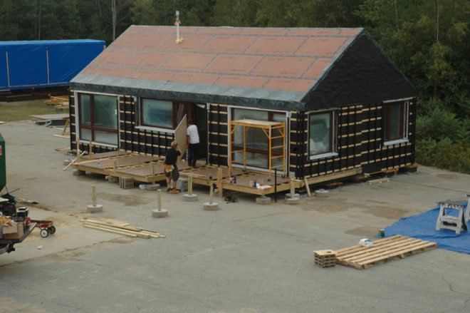 2011 solar decathlon, solar decathlon,US Department of Energy Solar Decathlon, Team Massachusetts, Massachusetts College of Art and Design, University of Massachusetts at Lowell, 4D home, solar power, solar panels,passive design, passive solar design, eco design, green design