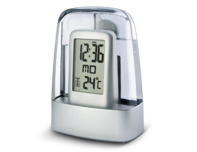 Water Powered Alarm Clock, green gadgets for back to school, green technology, greener gadgets, sustainable design, green design, eco gadgets, green products, green computer, back to school buying guide, clean technology
