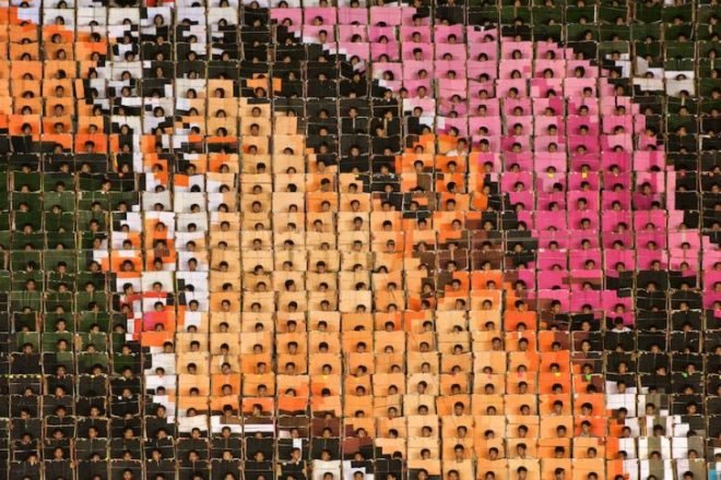 A Night In Pyongyang, Werner Kranwetvogel, mass games, north korea, group performances, living art