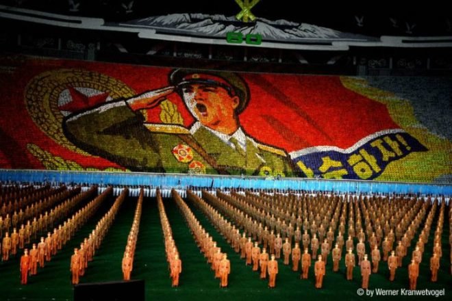 A Night In Pyongyang, Werner Kranwetvogel, mass games, north korea, group performances, living art
