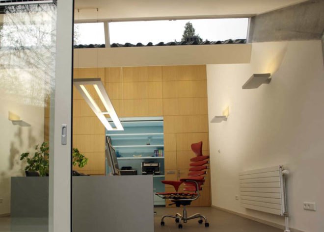 green design, eco design, sustainable design, Eindhoven, Studio R-1, Architecten en|en, metal skin facade, home office Hugo de Ruiter