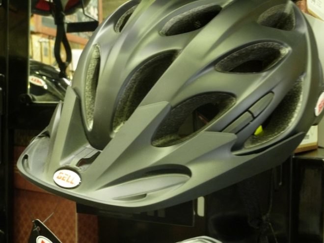 green design, environmental design, environment, sustainable design, sustainable living, green living, eco habitat, eco conscious, green infrastructure, infrastructure, green transportation, co2, climate change, green technology, eco art, bicycle, bicycle maintenance, fall riding, fall weather, rainproof, waterproof, gloves, fenders, brakes, localize, recycle, diy, pedal revolution, san francisco, sf, bikeshare, urban transportation, city cycling, preparedness, homemade, fixed gear, fixie, bike pads, fenders, LED, HID, toe clips, bike, single speed, road bike, cruiser, bikonomics, bicycle