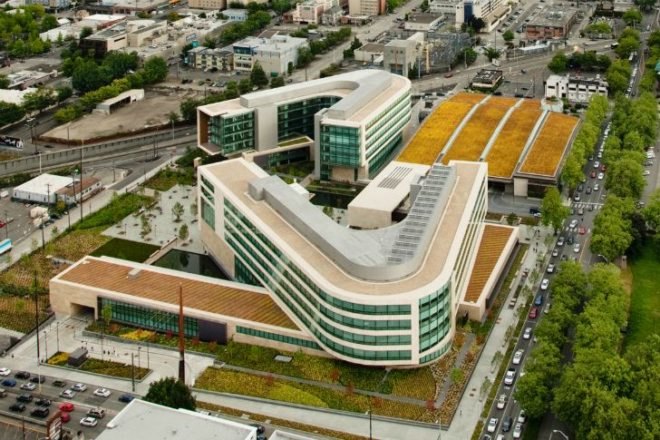 Bill and Melinda Gates Foundation, NBBJ, seattle, leed platinum, green roof, rainwater collection, energy efficient design,