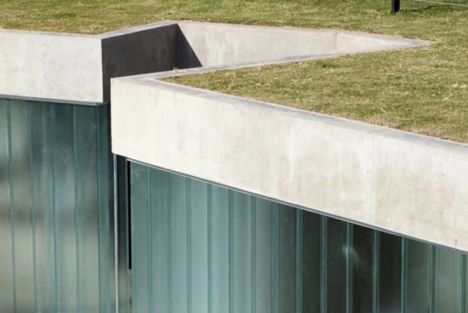 Urban design,Sustainable Building,social design,Green Lighting,Daylighting,public toilets,green roof,green roof urban design,U-shaped glass,inclusive design,argentina,argentine design,parana river,rosario city,park building,disable children,cement