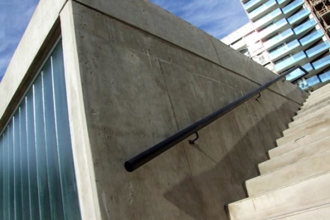 Urban design,Sustainable Building,social design,Green Lighting,Daylighting,public toilets,green roof,green roof urban design,U-shaped glass,inclusive design,argentina,argentine design,parana river,rosario city,park building,disable children,cement