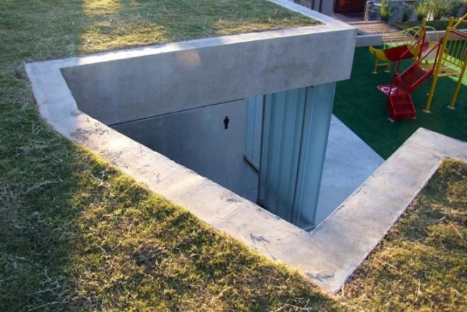 Urban design,Sustainable Building,social design,Green Lighting,Daylighting,public toilets,green roof,green roof urban design,U-shaped glass,inclusive design,argentina,argentine design,parana river,rosario city,park building,disable children,cement