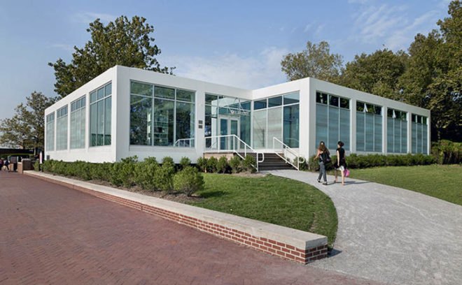 green design, eco design, sustainable design, LEED Platinum, Liberty Island, Acheson Doyle Partners Architects, geothermic heating, glass curtain, rain water recycling, Statue of Liberty Cruises