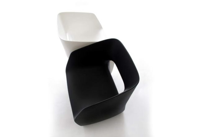Urban farming,Recycled Materials,Modern Pets,green pets Green,Products,Green Materials,green furniture,Gardening,Botanical,biomimicry,spanish design,martin azua,recycled polyethylene chair,furniture to interact with animals