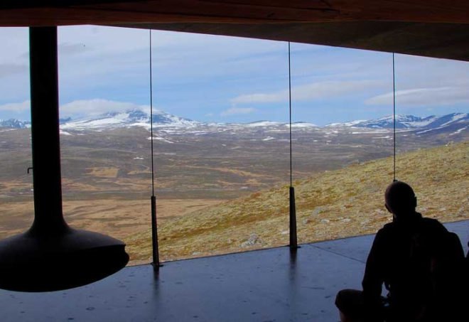 Snøhetta Mountain, cnc wall, environmental pavilion, green pavilion, Norwegian pavilion, Snohetta architecture, wood wall, Norwegian Wild Reindeer Foundation, Tverrfjellet plateau, Norwegian Tourist pavilion, contemporary Norwegian architecture,