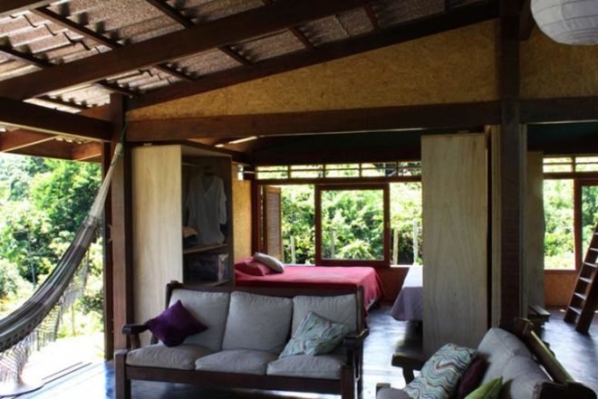Sustainable Materials,Sustainable Building,Green Resources,Green Materials,Green Lighting,Green Holidays,Brazilian design,local certified wood,local materials,sea views,wooden deck,natural light,tetra pak,t plak,recycled tetra pak cartons