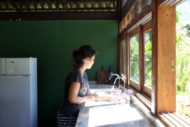 Sustainable Materials,Sustainable Building,Green Resources,Green Materials,Green Lighting,Green Holidays,Brazilian design,local certified wood,local materials,sea views,wooden deck,natural light,tetra pak,t plak,recycled tetra pak cartons
