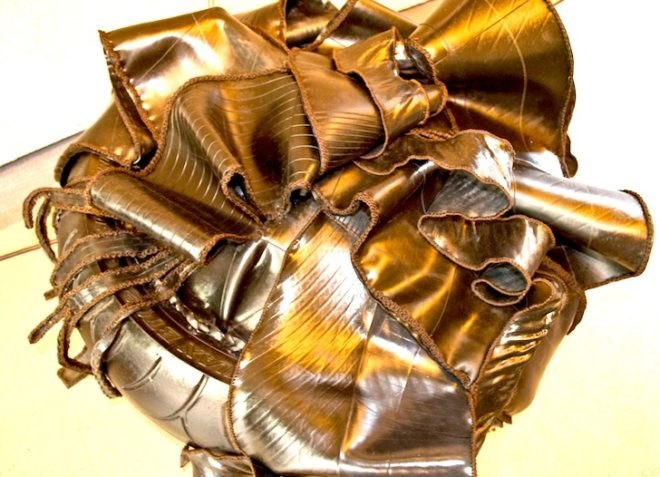 Roché Van Den Berg, 101 Dorp Gallery, Slee, rubber, upcycling, solo exhibit, Rubber, Recycle, Relove, recycled materials, Western Cape, Stellenbosch, art, environmental art, green art, green design, sustainable design, eco-design, interiors,
