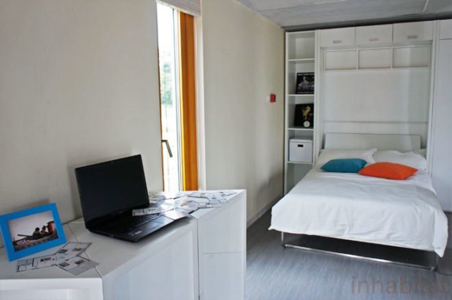 solar decathlon Team China, 2011 solar decathlon, Tonji University solar decathlon, green home, container house, china container house, Solar array shading, eco house, Y Container, Phase change walls, Vacuum insulated panels, solar hot water,