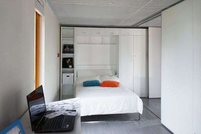 solar decathlon Team China, 2011 solar decathlon, Tonji University solar decathlon, green home, container house, china container house, Solar array shading, eco house, Y Container, Phase change walls, Vacuum insulated panels, solar hot water,