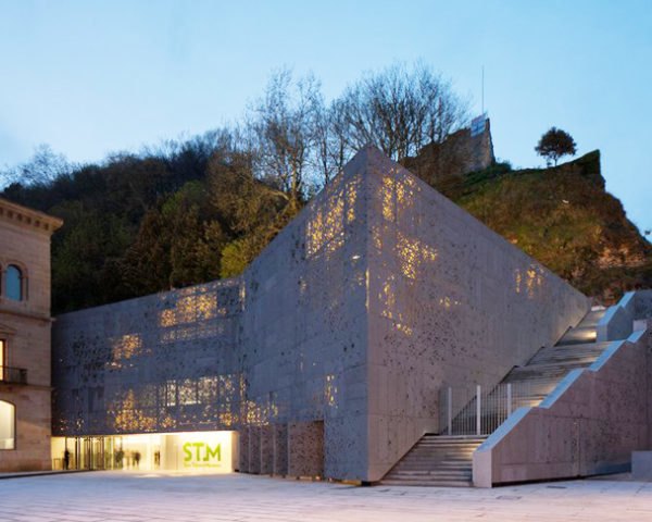 Urban design,Sustainable Building,Green renovation,Green Materials,Botanical,Architecture,spanish design,green wall,hole-punched wall, recycled aluminum,cast aluminum,san sebastian,museum