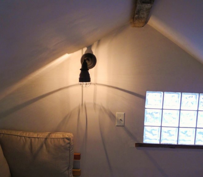 micro homes, small homes, tiny homes, tiny houses, micro structures, Megan Lea, Backyard House, recycled barnboard, barnboard house, recycled materials, sustainable building, backyard houses, backyard spaces, garden house