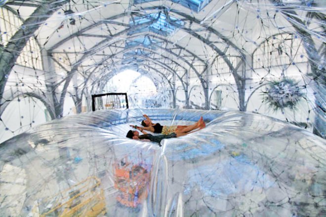 green design, eco design, sustainable design, Berlin, Hamburger Bahnof, Cloud Cities, Tomas Saraceno, geodesic dome, Utopian bubbles, biospheres