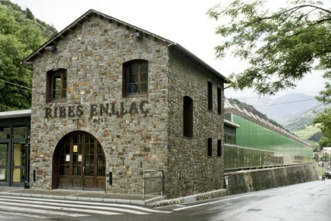 Train Store in Ribes, SAU Taller d'Arquitectura, train station, spain, daylighting, solar power, saw-toothed roof