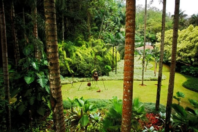 botanical garden art park, brazil countryside art, inhotim, brazil art park, roberto burle marx, minas gerais art park, bernardo paz, estate contemporary art park brazil