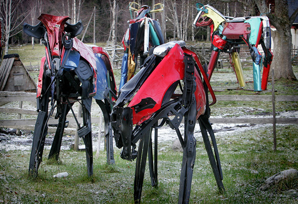 Miina Äkkijyrkkä, finnish sculpter, cow sculptures, car sculptures, used car cows, dairy farming, art,recyled art,