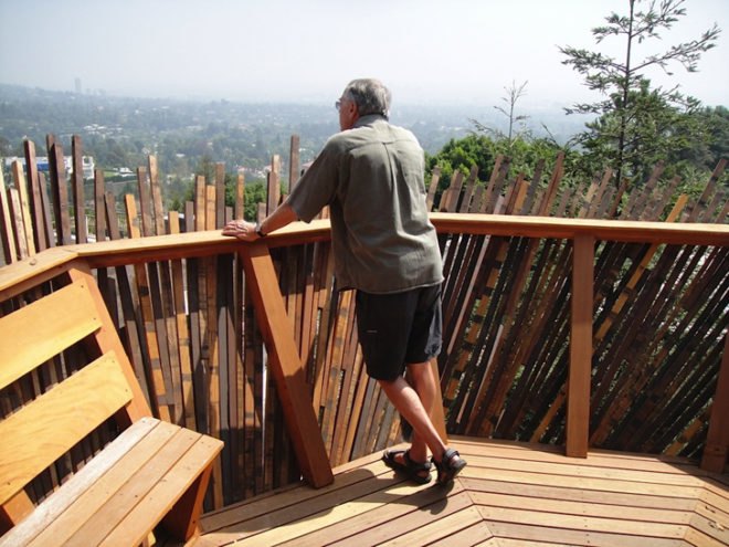 trees, tree house, roderick romero, green building, green sustainable building, reclaimed wood, recycled wood, tree-less tree house, jeff caseper, romero studios, bel air, green design, eco design, sustainable design,