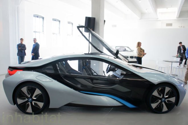 bmw i3, bmw i8, bmw hybrid, bmw electric car, electric vehicle, hybrid vehicle, hybrid-electric vehicle, bmw green car, green transportation, all-electric bmw, i3, i8, bmw i3 photos, bmw i8 photos, electric car, hybrid car, sustainable transportation, eco vehicle
