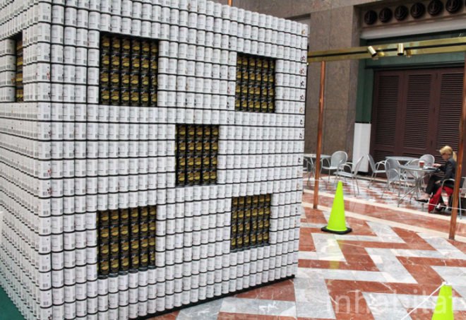 canstruction, canstruction event, world financial center, canned good sculptures, canstruction nyc, canstruction new york city, city harvest, city harvest charity, food pantry, food donations, canstruction 2011, canstruction photos