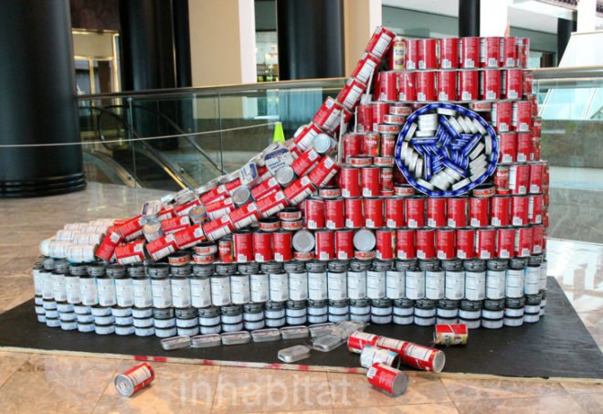 canstruction, canstruction event, world financial center, canned good sculptures, canstruction nyc, canstruction new york city, city harvest, city harvest charity, food pantry, food donations, canstruction 2011, canstruction photos