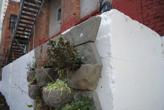 please touch community garden, San Francisco, City Hall, Lighthouse for the Blind, urban garden, community art, habitile