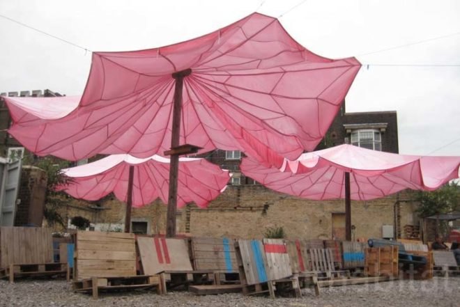 Sustainable Food,Recycled Materials,Green renovation,green Interiors,green furniture,Prefab Housing,wooden shed,vintage furniture,outdoor cinema,outdoor silent cinema,recycled pallets,parachute umbrella,recycled parachute