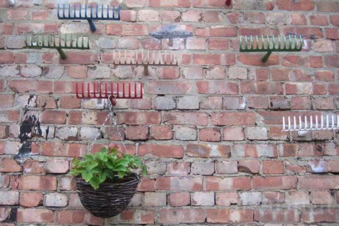 Sustainable Food,Recycled Materials,Green renovation,green Interiors,green furniture,Prefab Housing,wooden shed,vintage furniture,outdoor cinema,outdoor silent cinema,recycled pallets,parachute umbrella,recycled parachute