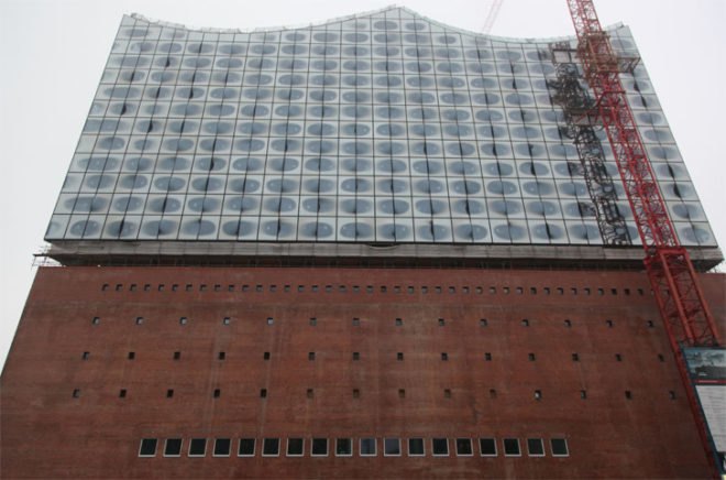 Elbphilharmonie, Herzog & de Meuron, Hamburg, Germany, HafenCity, concert hall, starchitecture,