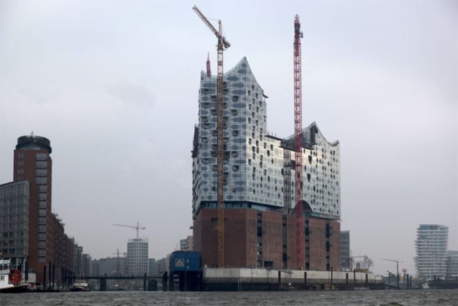 Elbphilharmonie, Herzog & de Meuron, Hamburg, Germany, HafenCity, concert hall, starchitecture,