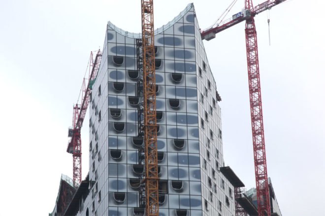 Elbphilharmonie, Herzog & de Meuron, Hamburg, Germany, HafenCity, concert hall, starchitecture,