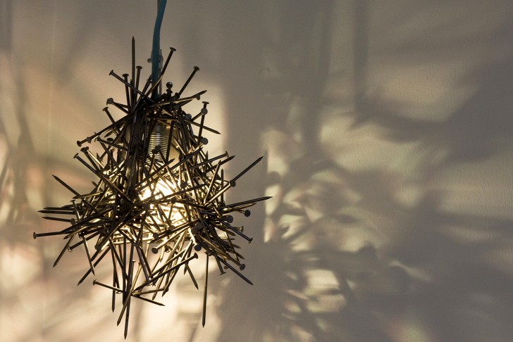 Green Products,Green Home decor,green Interiors,Green Lighting,green Interiors,Interactive Objects,Decorative Objects,Art,nails,hanging lamp,luminaire,ducth design