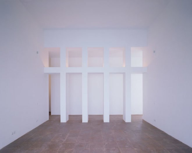 Guilhem Eustache, Belgian, Marrakech, Morocco, natural materials, locally-sourced materials, green building, sustainable home, sustainable development, atlas mountains, green design, sustainable design, eco design, clay, tadelakt, solar gain, minimalist
