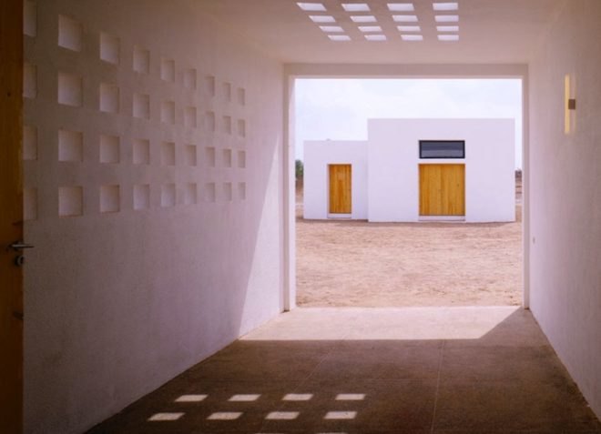 Guilhem Eustache, Belgian, Marrakech, Morocco, natural materials, locally-sourced materials, green building, sustainable home, sustainable development, atlas mountains, green design, sustainable design, eco design, clay, tadelakt, solar gain, minimalist