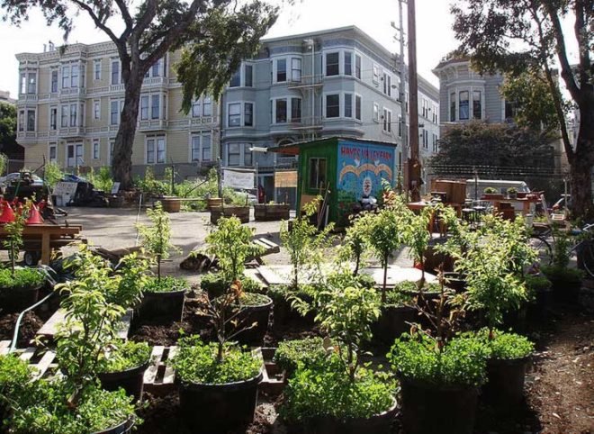 food demand, agricultural demand, urban agriculture, agricultural technology, food technology, agricultural advancements, earth population, human population, food needs, food growth, urban farm, urban gardening, urban food source, urban food solution