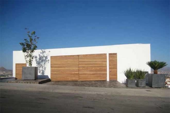 Sustainable Building,Renewable Energy,green Interiors,Architecture,mexico,chihuahua desert,sloping roofs,soil thermal mass,concrete house,productora,terraces,energy optimisation,natural light,minimal decoration,buried house