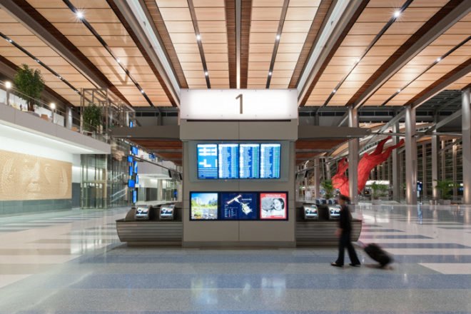 Sacramento International Airport, corgan associates, fentress architects, sacramento, leed silver, daylighting, green airport