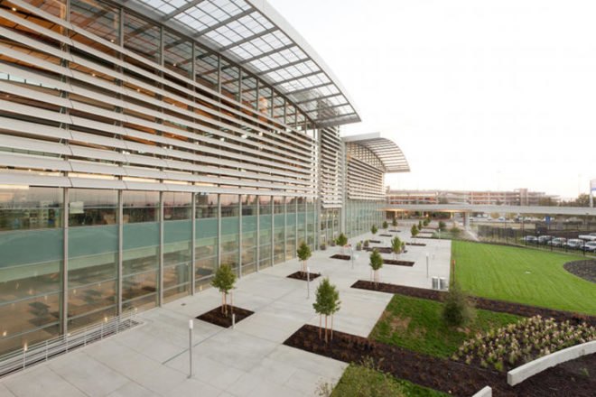 Sacramento International Airport, corgan associates, fentress architects, sacramento, leed silver, daylighting, green airport